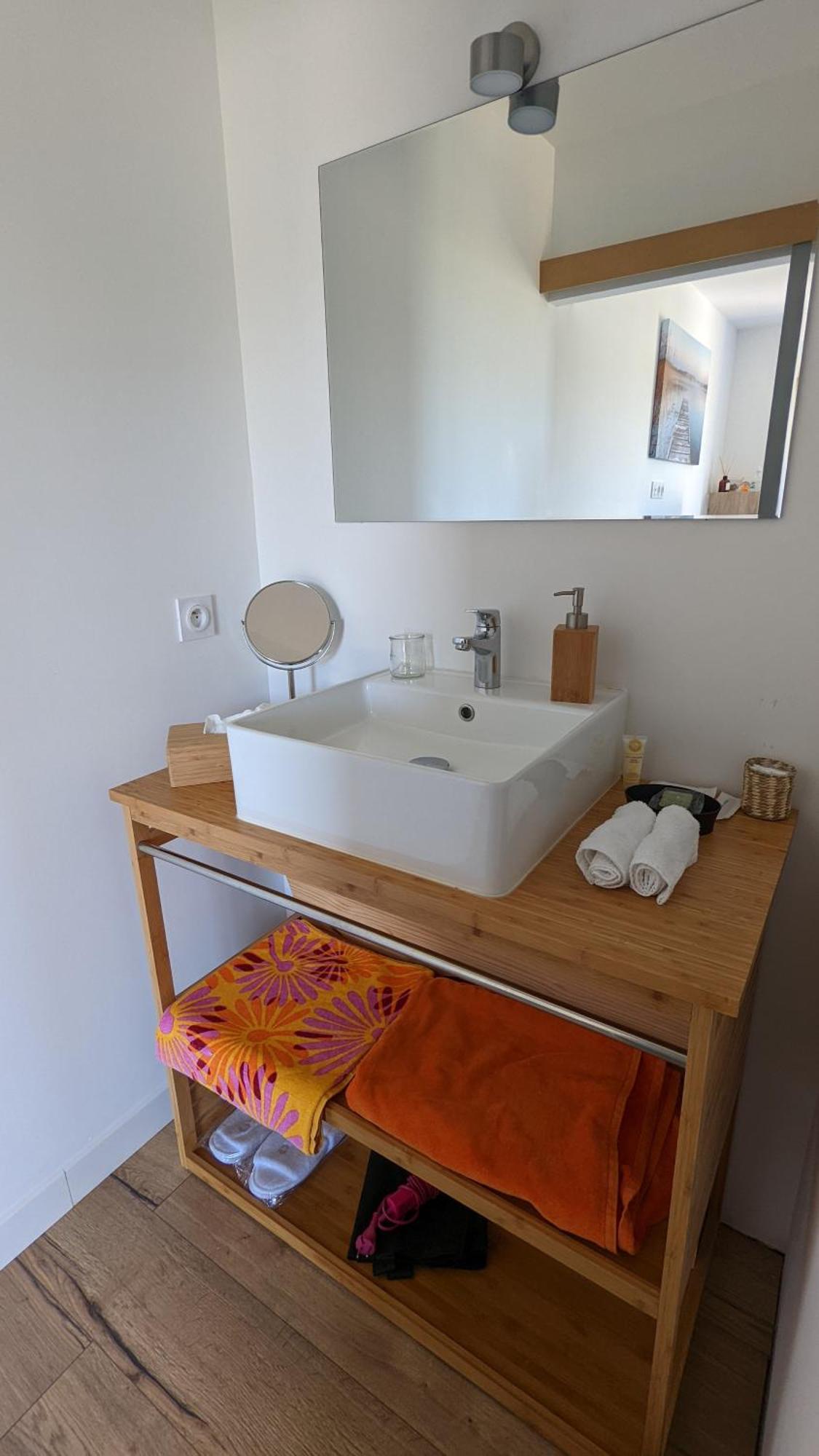 Chambre L A Tavel Ngoại thất bức ảnh