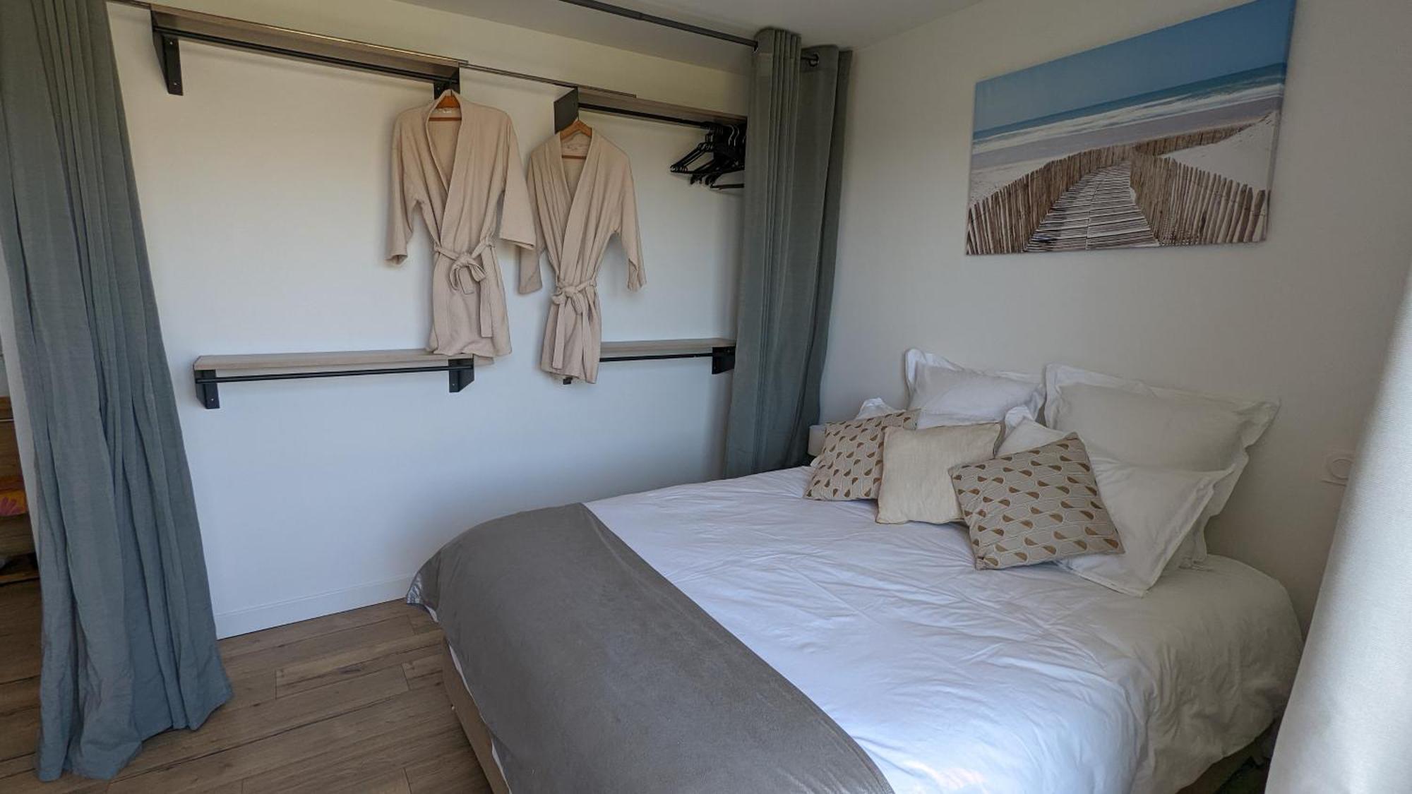 Chambre L A Tavel Ngoại thất bức ảnh